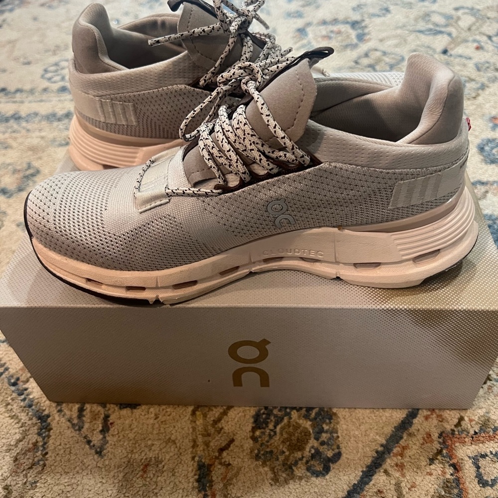 On Running Light Beige Sneakers